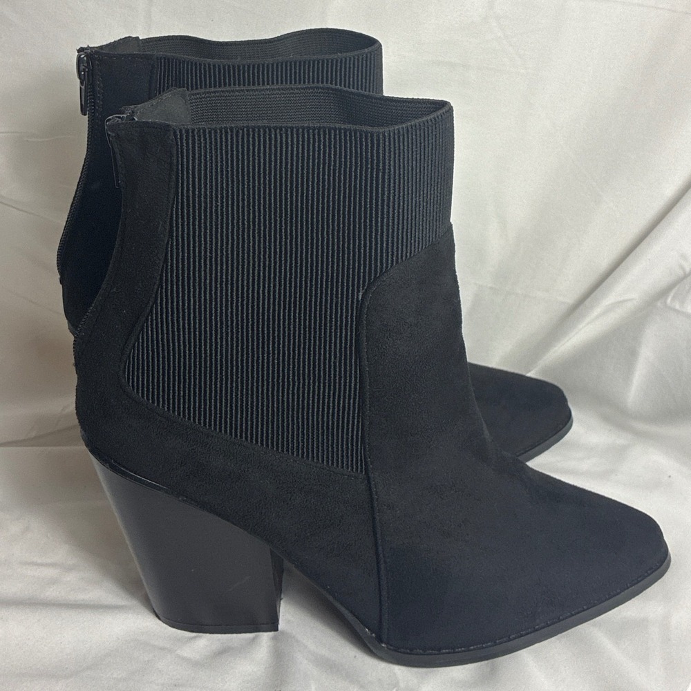 Fashion To Figure FTF Black Faux Suede Ribbed Elastic Block Heel Ankle Boots 11W